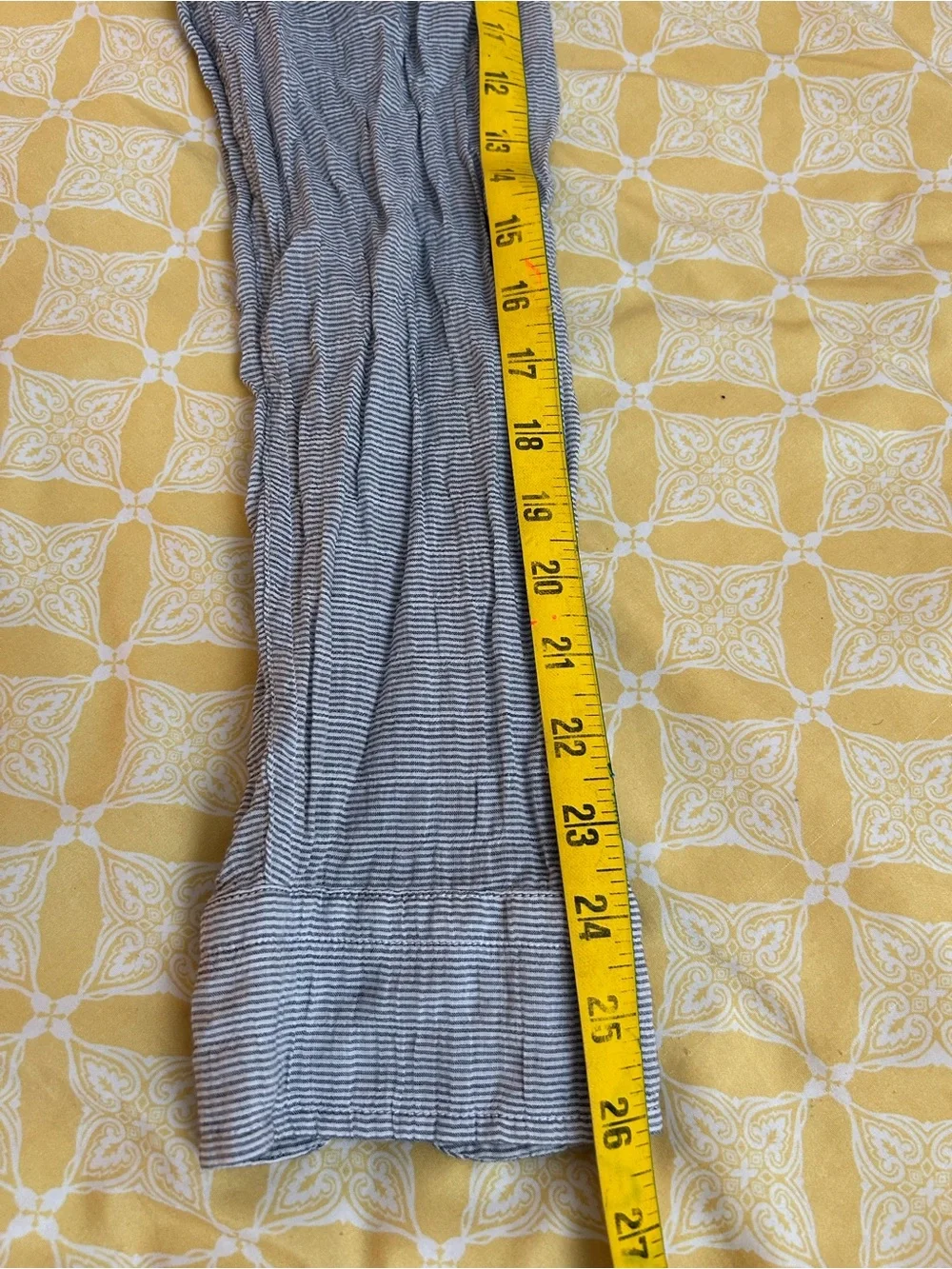 Banana Republic Men’s Long Sleeve Button Down- XL
